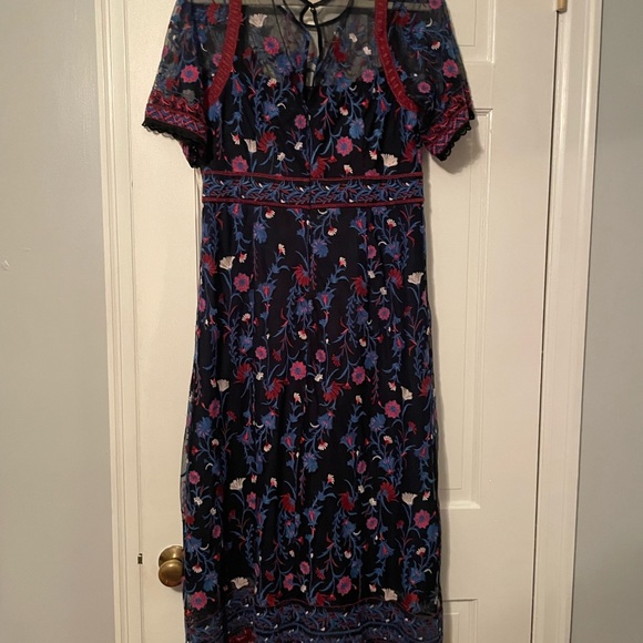 NWT Anthropologie Mehreen Embroidered Dress 12 - Picture 5 of 8